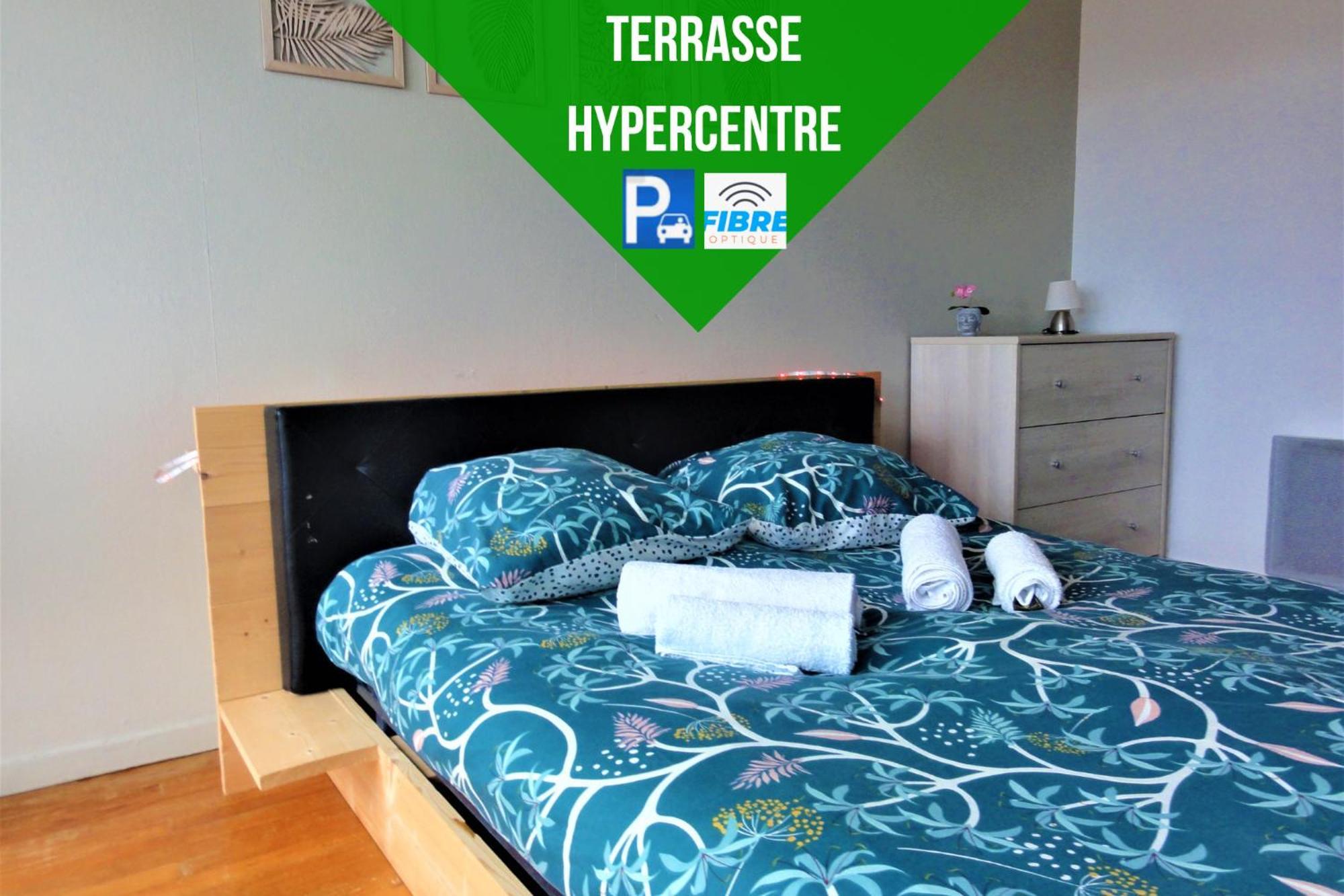 La Dolce Vita -T2 52m2- dernier étage- terrasse-parking-WIFI FIBRE Lejlighed Tarbes Eksteriør billede
